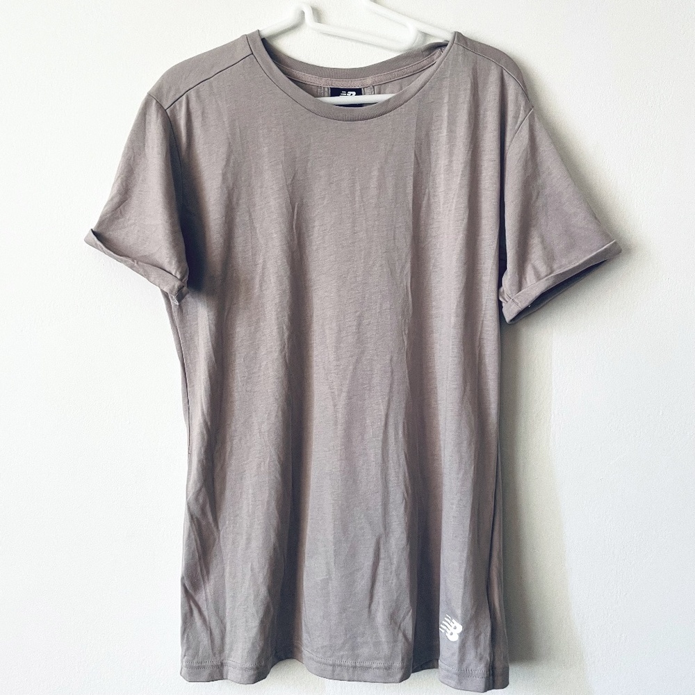 New Balance M Taupe Mesh Insert T-shirt